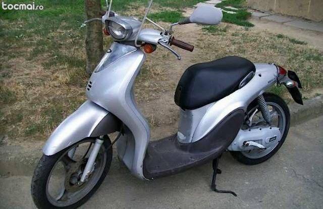 Motoscuter yamaha mbk 2000