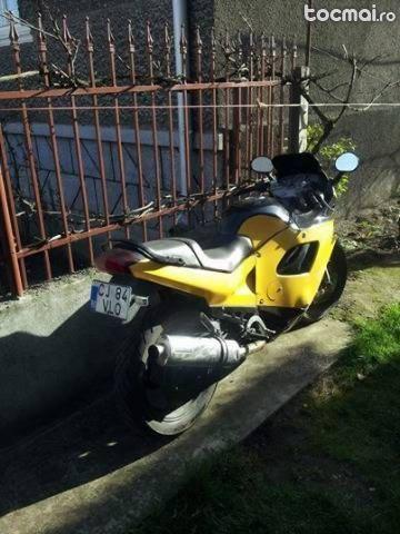 Moto suzuki gsx f 1997