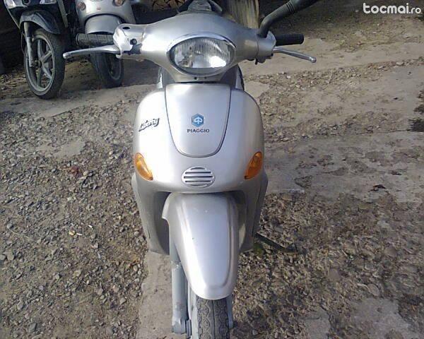 Piaggio Liberty cu motor de 49 de cc import Italia 2003