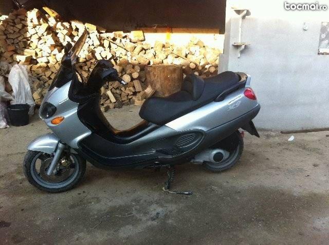 Piaggio x9, 2002