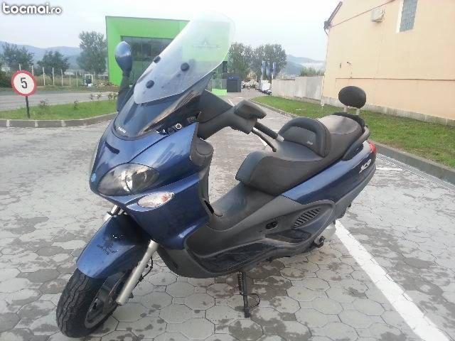 Piaggio x9, 2003, 250 cm