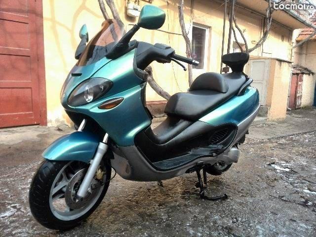 Piaggio x9 ingrijit