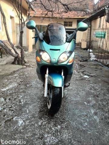 Piaggio x9 ingrijit