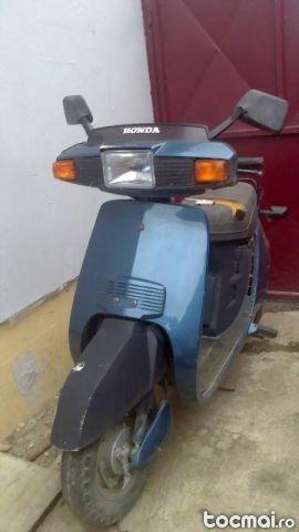 Scuter honda vintage 49 cmc 1982