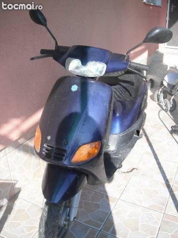 Scuter piaggio in stare perfecta de functionare 1997