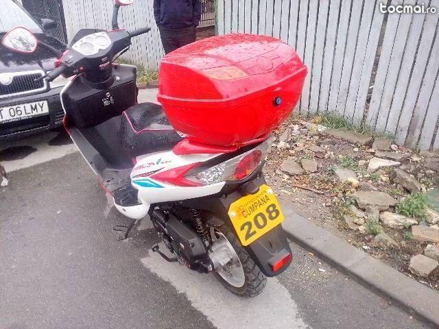 Scuter Suprem, 2013