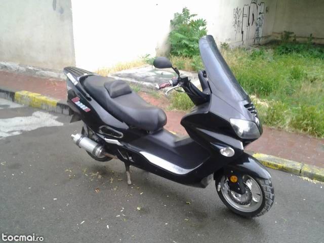 Scuter suzuki hunter 150 cc