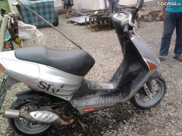 Aprilia moto- scuter, 2005