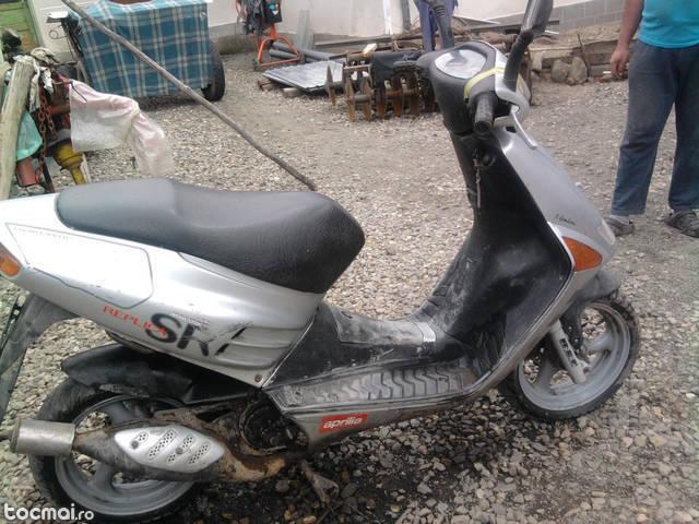 Aprilia moto- scuter, 2005