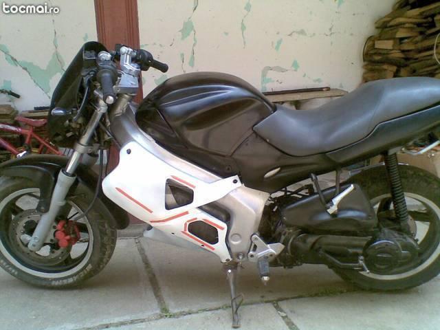 Gilera dna 49 cc