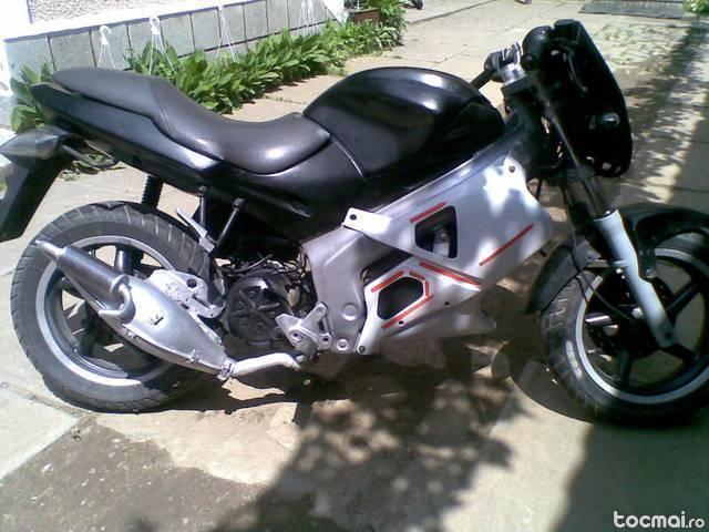 Gilera dna 49 cc