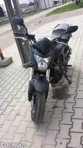 Honda CB600FA Hornet cu ABS model 2010, are doar 3000 Km