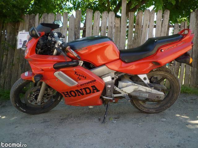 Honda cbr 125, 1999