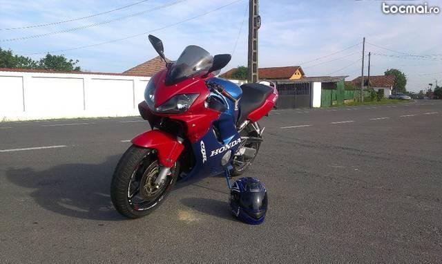 Honda CBR 600 F4i