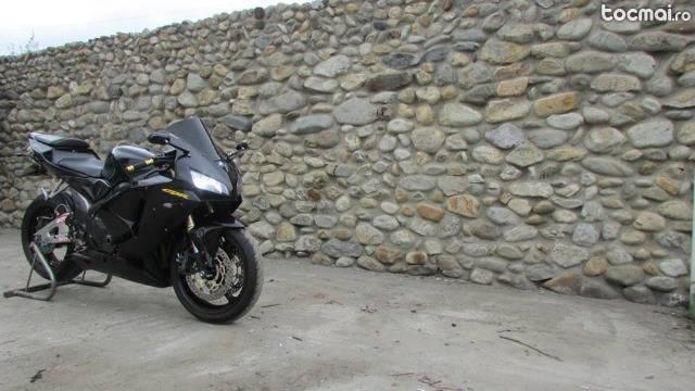 Honda cbr 600 rr