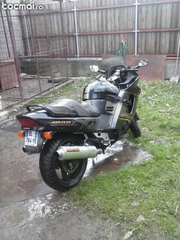 Honda cbr1000f