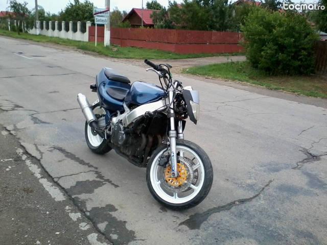 Honda CBR400RR, 1992