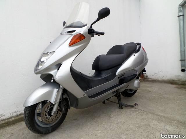 Honda phanteon 150cc an2003 22566km