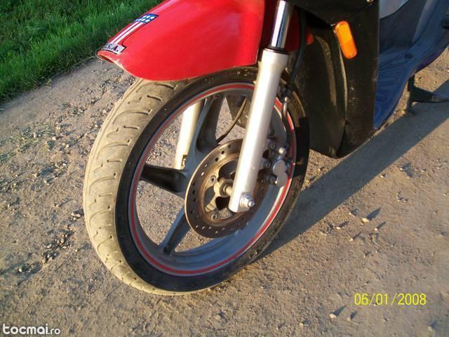 Honda sh, 2001