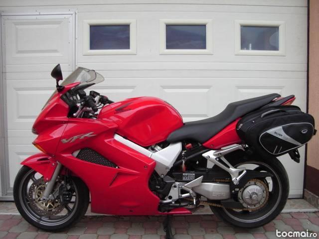 Honda vfr 800, 2004