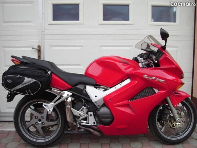Honda vfr 800, 2004