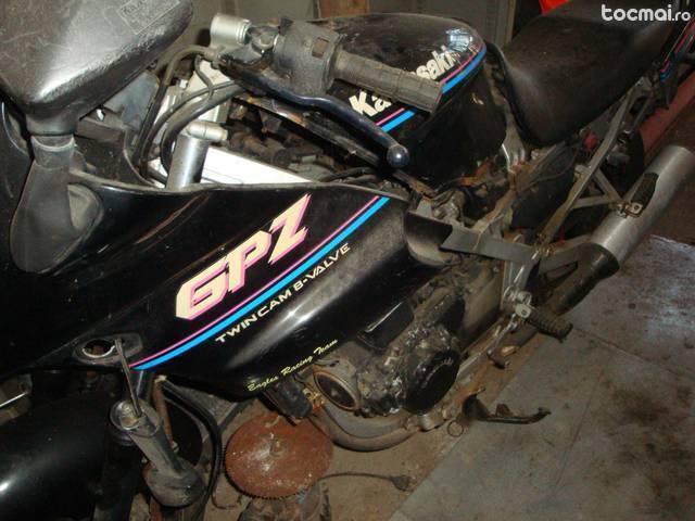 Kawasaki 500, 1999