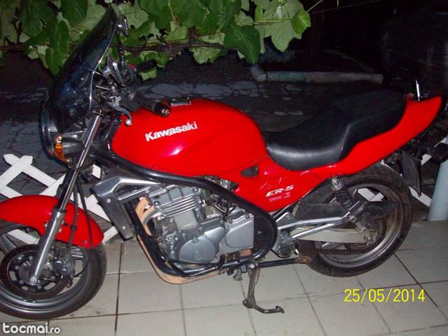 Kawasaki ER5, 1998
