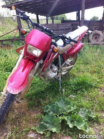 Lifan 125 cm, 2001