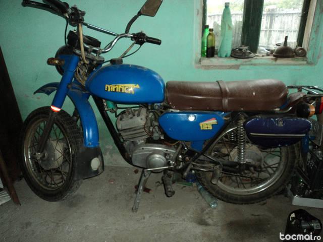 Motocicleta Minsk 1992