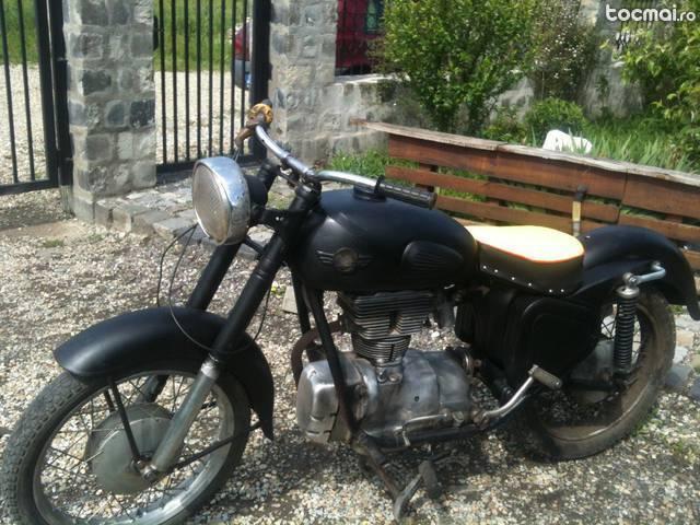 Motocicleta Simson model sport