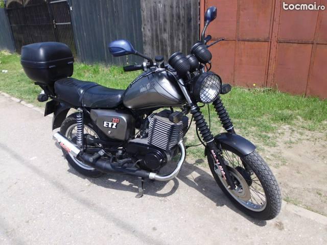 MZ ETZ 251 an fab. . 1990