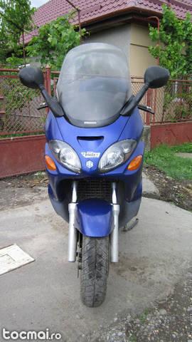 Piaggio x9, 2000