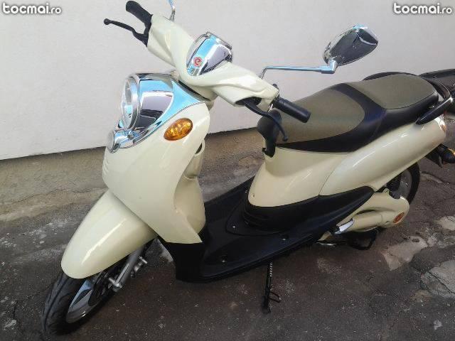 Scuter Electric Emco Novi