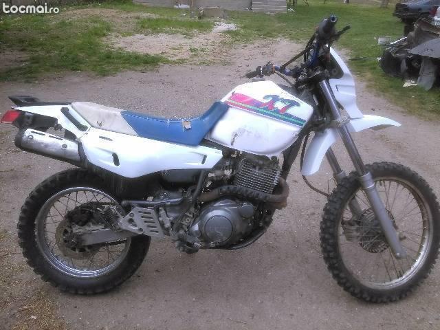 Yamaha Xt, 1997