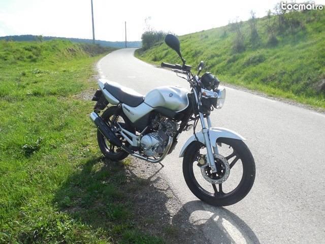 Yamaha YBR 125, 2005