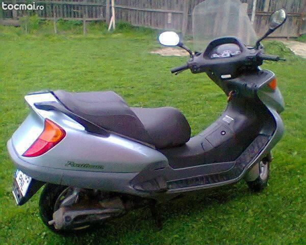 Honda Pantheon 125, 2001