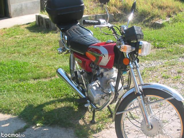 Honda tonda CG125, 2003