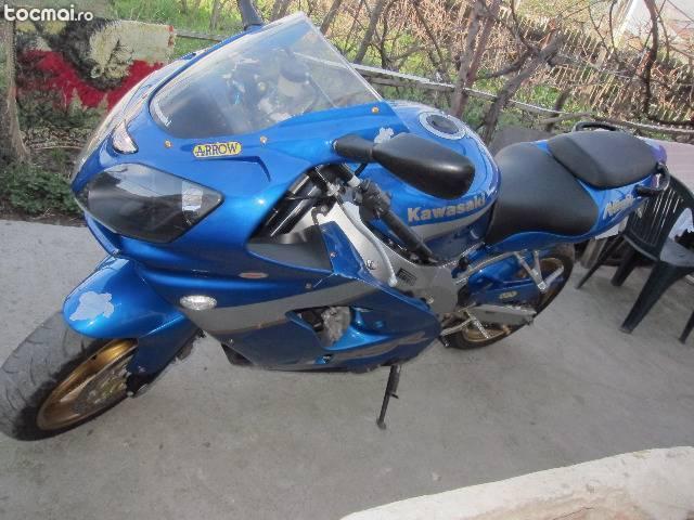 Kawasaki ninja zx9r, 2001