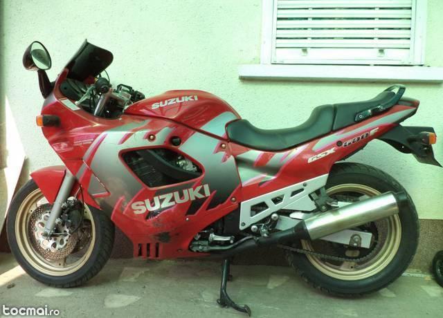 Suzuki GSX, 1992