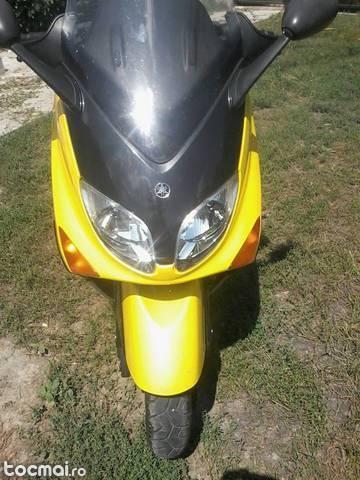 Yamaha t max, 2002