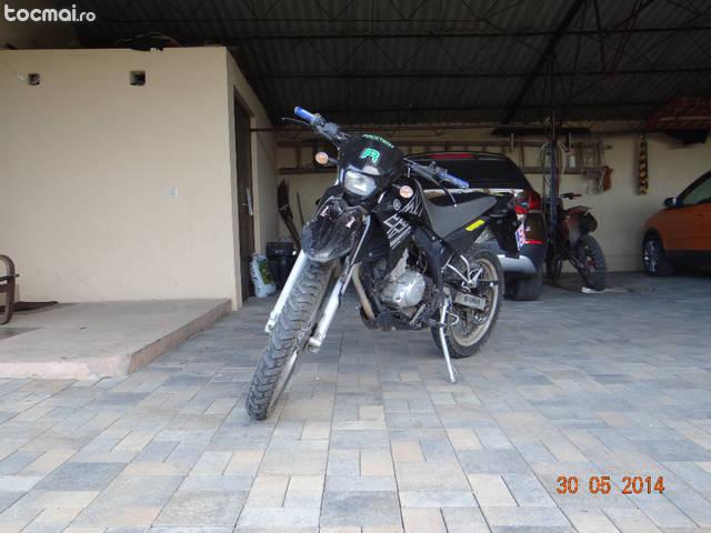 Yamaha xt 125