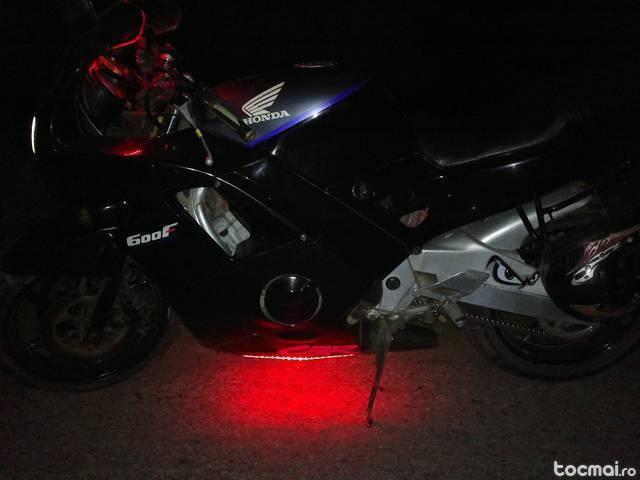 Motocicleta honda cbr schimb