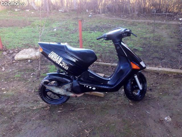 Scuter aprilia sr 50 urban kid
