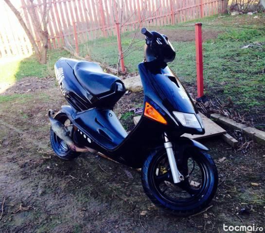 Scuter aprilia sr 50 urban kid
