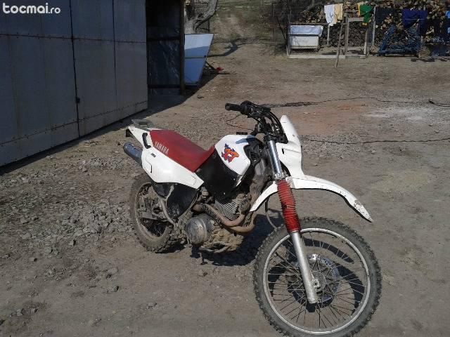 Yamaha XT 600