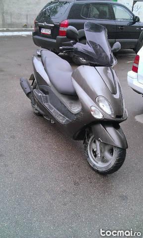 Yamaha Majesty 180, 2004