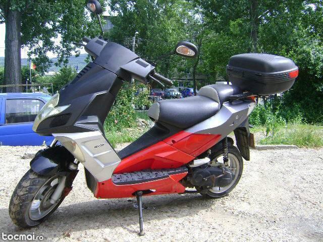 Scuter 50cc, model deosebit