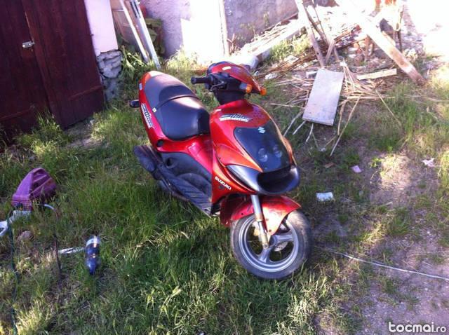 Suzuki zillion, 2004
