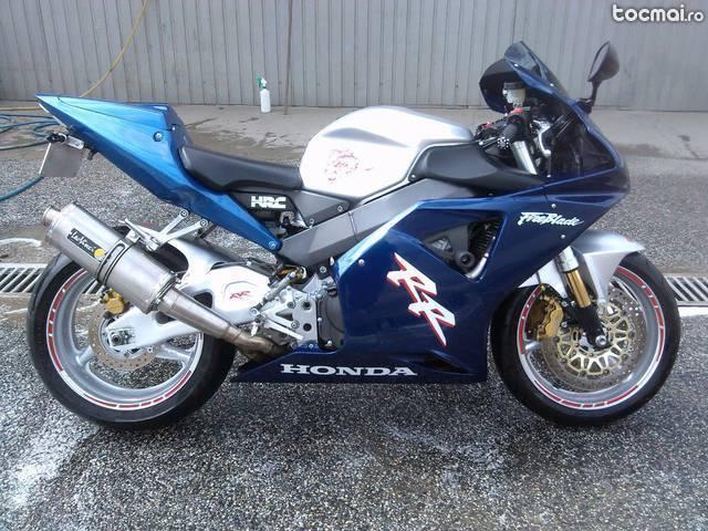 Honda cbr 900 rr