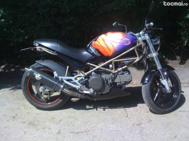 Ducati monster, 1999